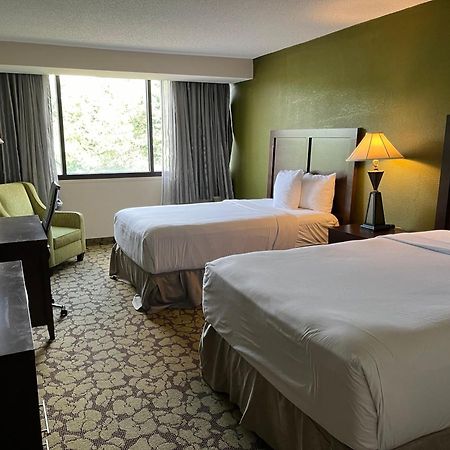 Hotel Ramada Plaza By Wyndham Charlotte South End Airport Extérieur photo