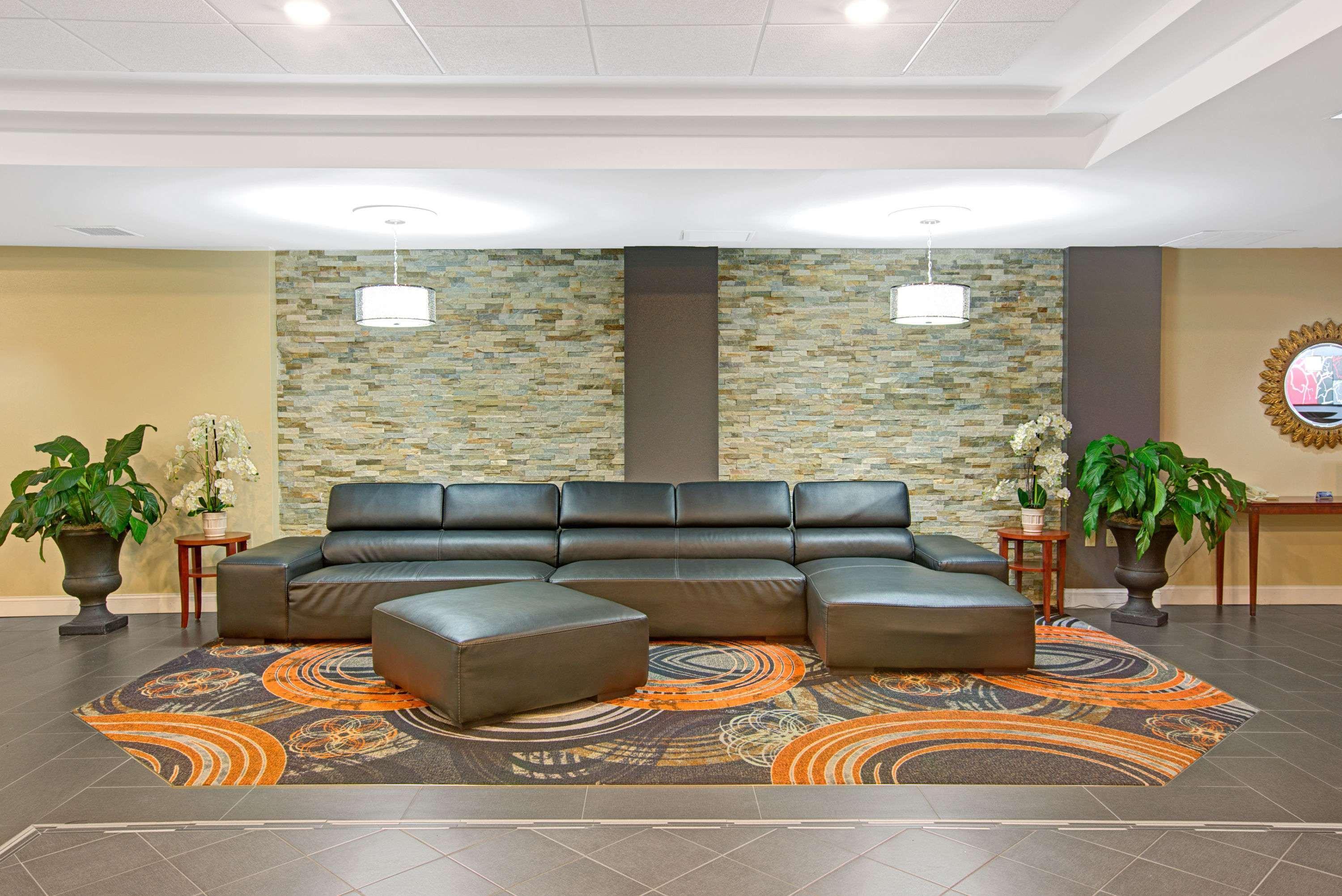 Hotel Ramada Plaza By Wyndham Charlotte South End Airport Extérieur photo