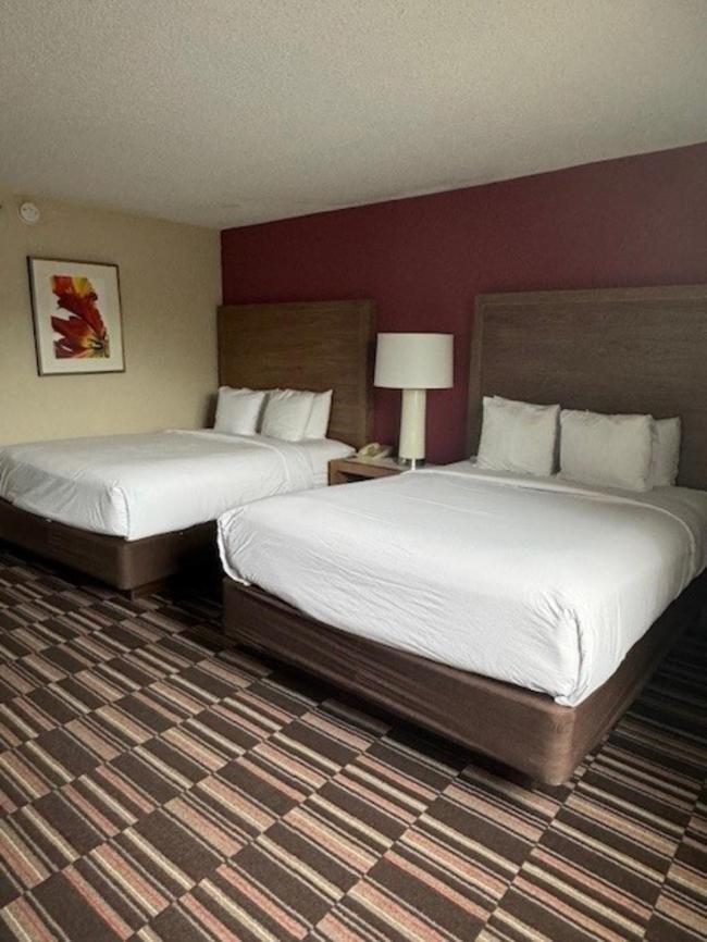 Hotel Ramada Plaza By Wyndham Charlotte South End Airport Extérieur photo